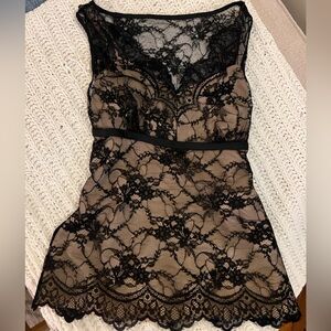 LOFT Black and‎ Tan Lace Top